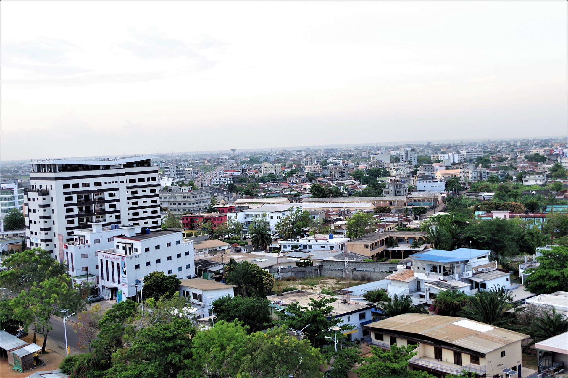 Cotonou (COO) — intra-African regional hub airport, photo via Wikimedia Commons (Wikipedia summary)