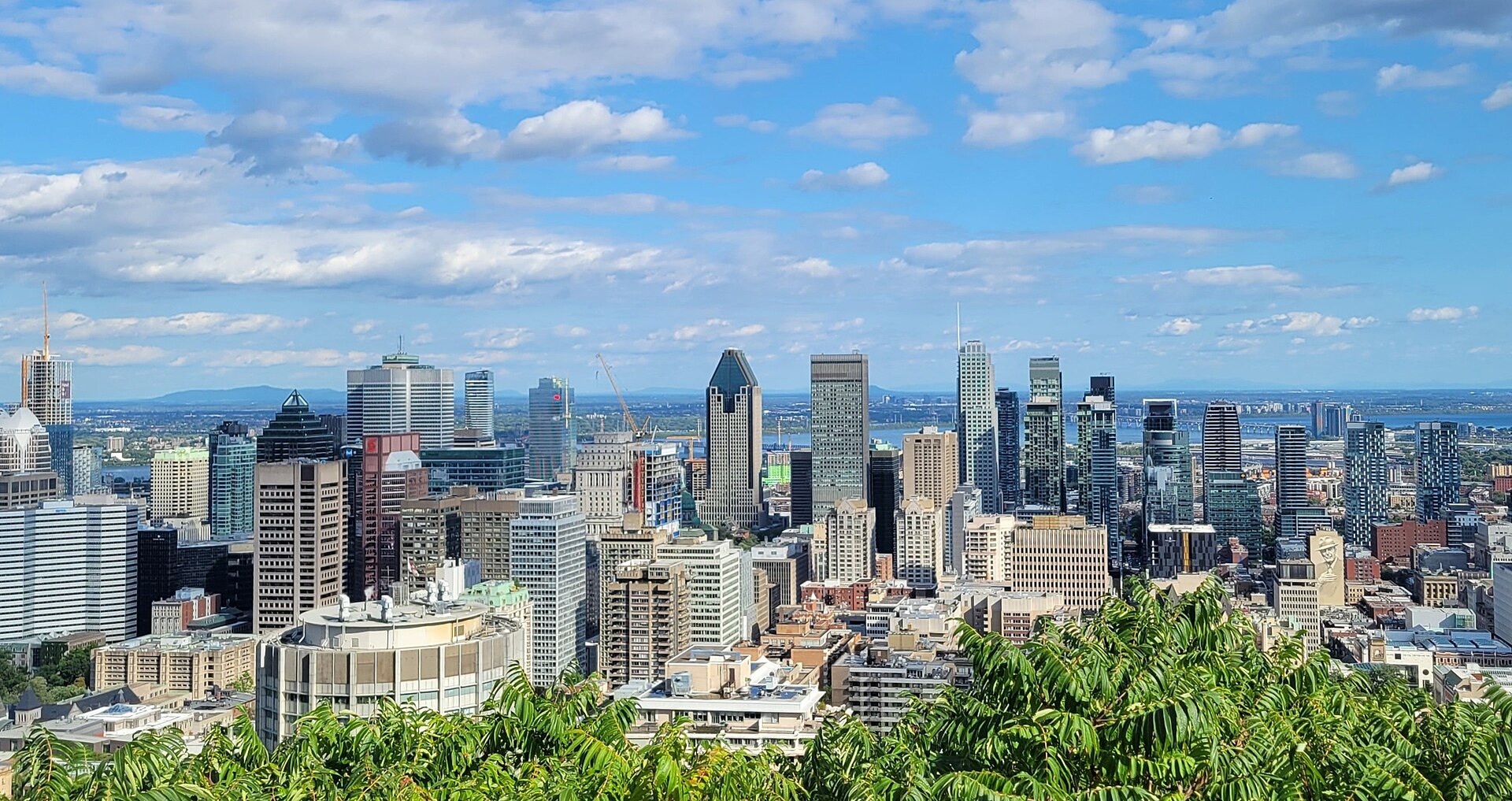 Montreal (YUL) — African diaspora corridor airport to UK, USA, Canada, Australia, photo via Wikimedia Commons (Wikipedia summary image)