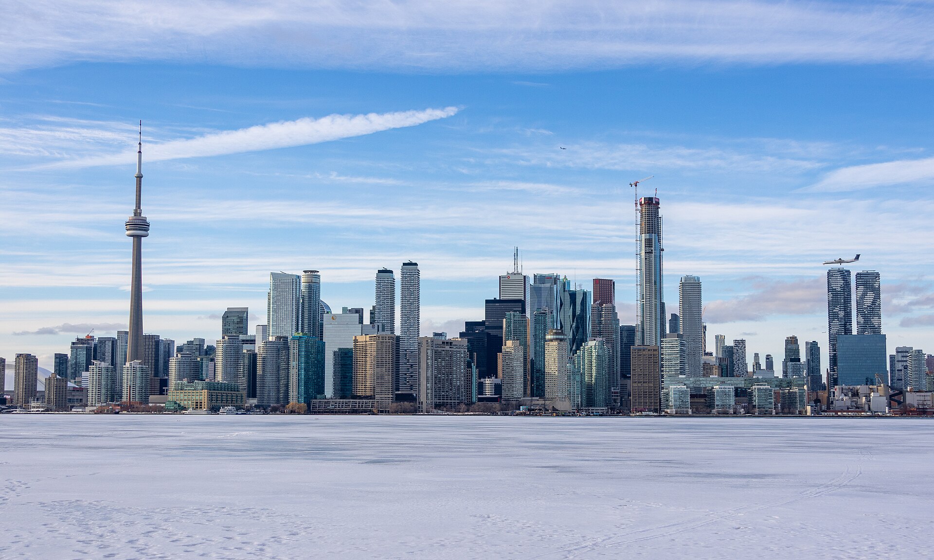 Toronto (YYZ) — African diaspora corridor airport to UK, USA, Canada, Australia, photo via Wikimedia Commons (media-list scan)